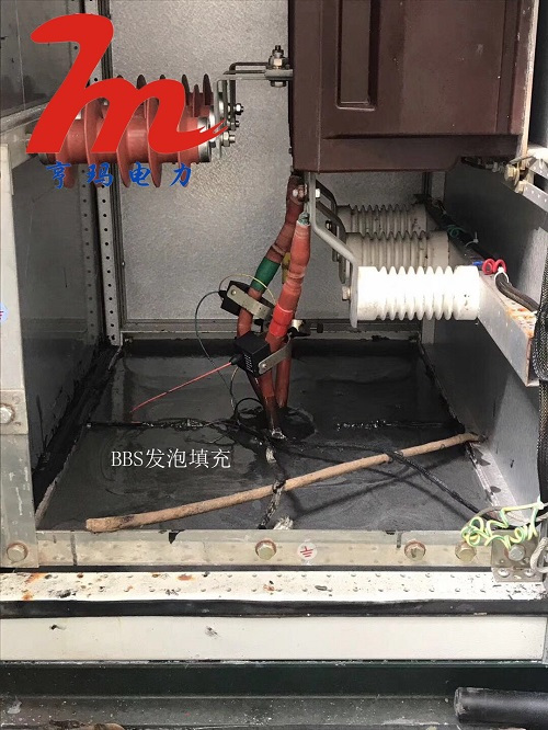 開關柜，環形網絡機柜和機箱的防冷凝堵塞方案