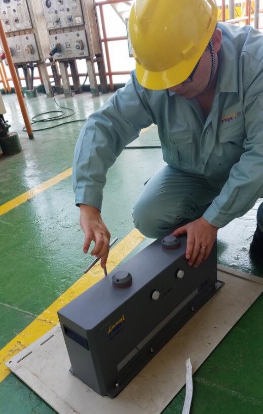 如何防潮和除濕海上電力設備(高電壓開關柜)?