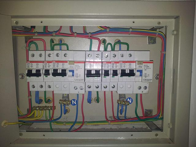 主頁配電箱 63A或40A,用于總漏電保護和空氣開關?讀完之后,我完全明白了!